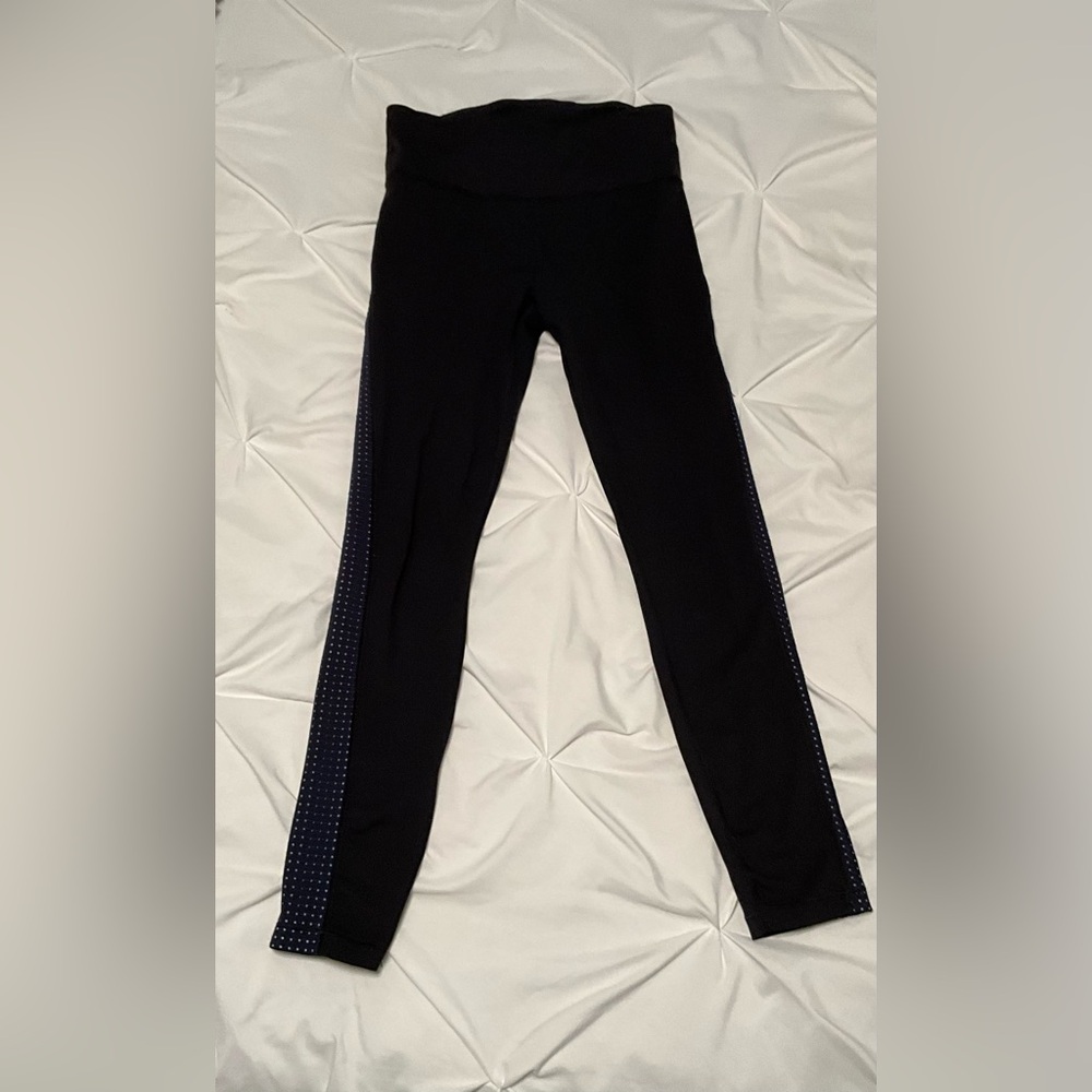 Athleta tights and matching sports bra